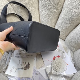 Сумка «26s Vegetable Basket Hobo»： пре