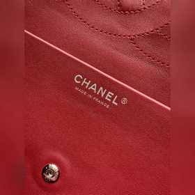 Черная сумка CHANEL 26S серебряной зас