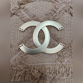 Оригинальная винтажная сумка Chanel из