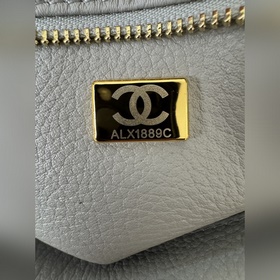 Chanel 26S Новая модель сумки «Багет»