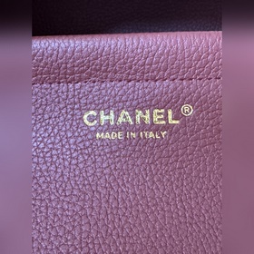 Chanel 26S Новая модель сумки «Багет»