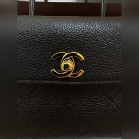 Chanel 26S Новая модель сумки «Багет»