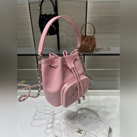 Новая модель Chanel 25B — мини-сумка-в