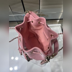 Новая модель Chanel 25B — мини-сумка-в