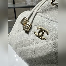 Новая модель Chanel 25B： небольшая сум