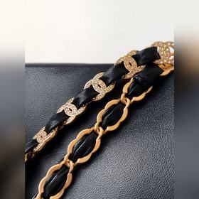 Сумочка Chanel 24K с бриллиантами на ц