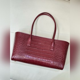 6243 Бордовый . Бордовый оттенок отли