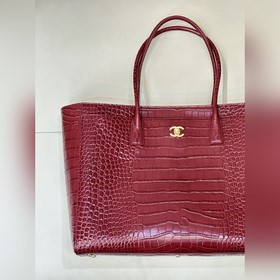 6239 Chanel CERF — новая сумка-тоут.
