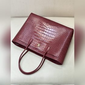 6239 Chanel CERF — новая сумка-тоут. 