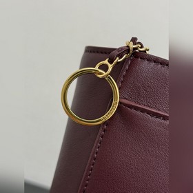 В продаже появилась новая модель кожан