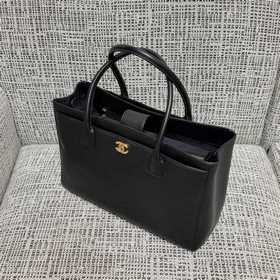 CHANEL VINTAGE Сумка-тоут черно-золото