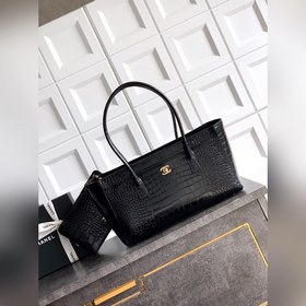 В коллекции Chanel весна-лето 2026 (26