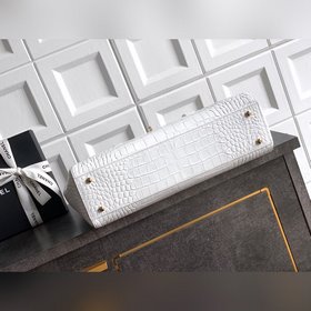 В коллекции Chanel весна-лето 2026 (26