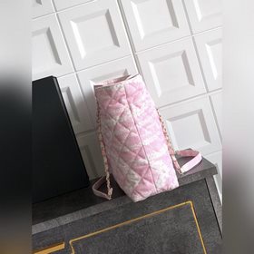 Цветовая гамма розовой пляжной сумки C