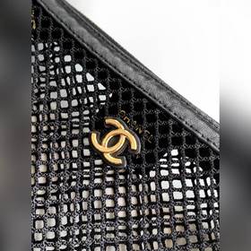 Chanel 25s — летняя новинка виде сумоч