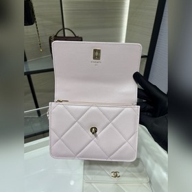 Новая модель Chanel 25k с крупной клет