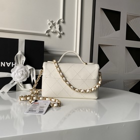 Новая сумка Chanel 25k с ручкой и клап