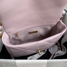 Модель 1160 — мини-сумка Chanel из кол