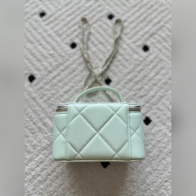 Бренд： Chanel Модель： AP4933 Описание：