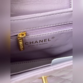 Бестселлер по цене и объему продаж (в 