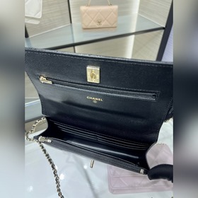 Новая модель Chanel 25K с узором «Боль