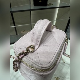 Новая модель Chanel 25k с крупным ромб