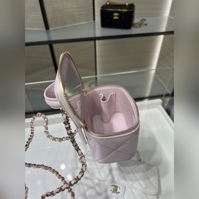 Новая модель Chanel 25k с крупным ромб