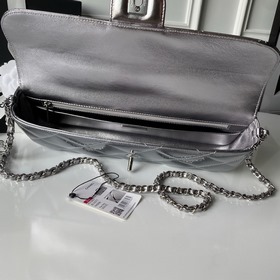 Модель Chanel 25k Coco Handle из колле