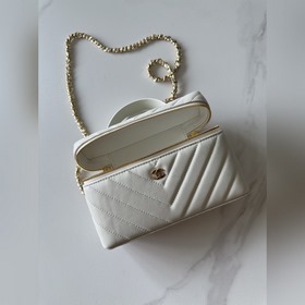 Бренд： Chanel Модель： AP5212 Описание：