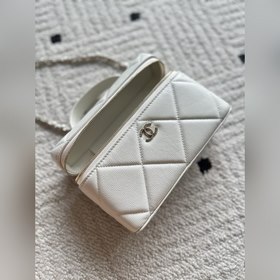 Бренд： Chanel Модель： AP4936 Описание：