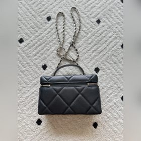 Бренд： Chanel Модель： AP4936 Описание：