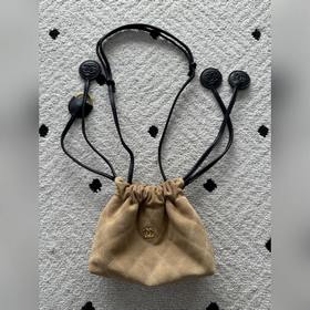 Бренд： Chanel Модель： AS5228 Описание：