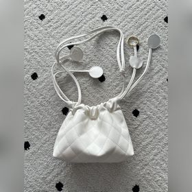 Бренд： Chanel Модель： AS5228 Описание：