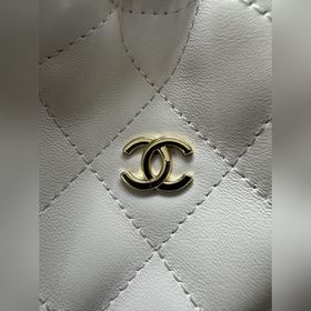 Бренд： Chanel Модель： AS5228 Описание：