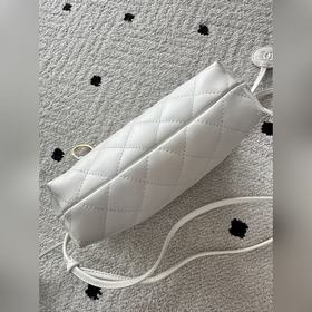 Бренд： Chanel Модель： AS5228 Описание：