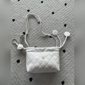 Бренд： Chanel Модель： AS5228 Описание：