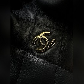 Бренд： Chanel Модель： AS5228 Описание：