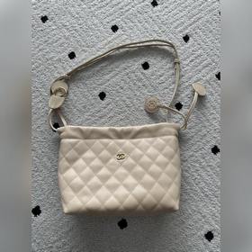 Бренд： Chanel Модель： AS5227 Описание：