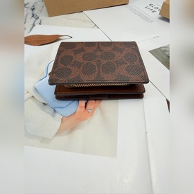 Новая модель кошелька COACH CCL96 с кл