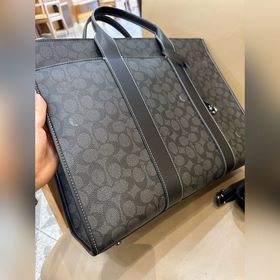 COACH, модель CY771 с текстурой «личи»