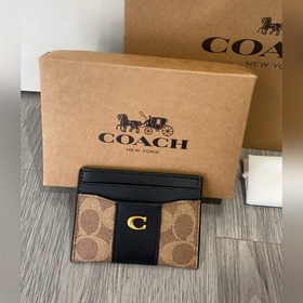 Новая кошелек Coach модели cbD80 также