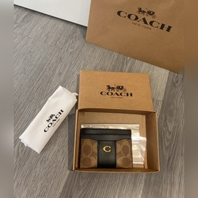 Новая кошелек Coach модели cbD80 также