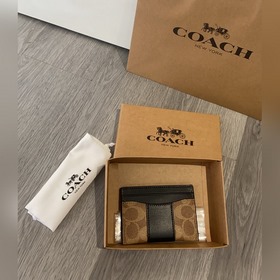 Новая кошелек Coach модели cbD80 также