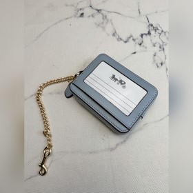 Кошелек Coach с металлической цепочкой