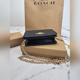 COACH C0059 — однотонная сумка на цепо