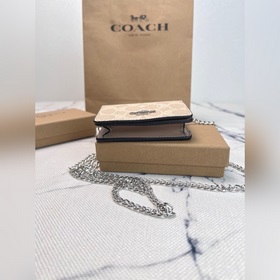 COACH C6650 — классическая сумка с цеп
