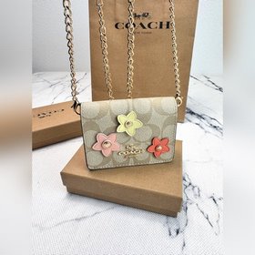 COACH620 — классическая сумка-кошелек
