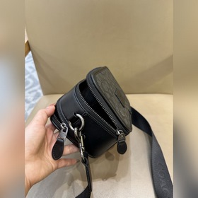 COACH CW365 CM109 CM113 CAB80 — мужска