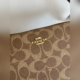 Оригинальная сумка Coach модели CW426 