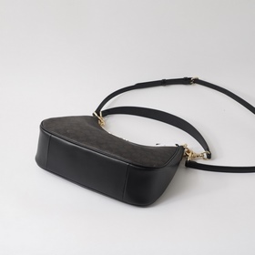 Оригинальная модель COACH CV940 из кл